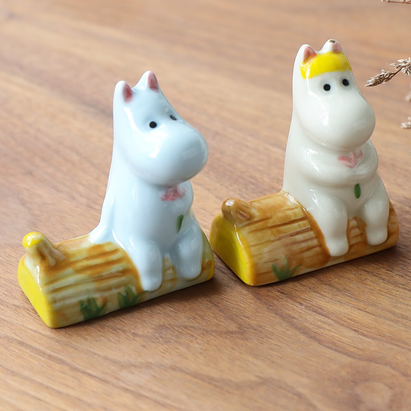 โมมิน ของตกแต่งเซรามิกคู่รักกา - Case With Pencil Holder บทวิจารณ์และราคา